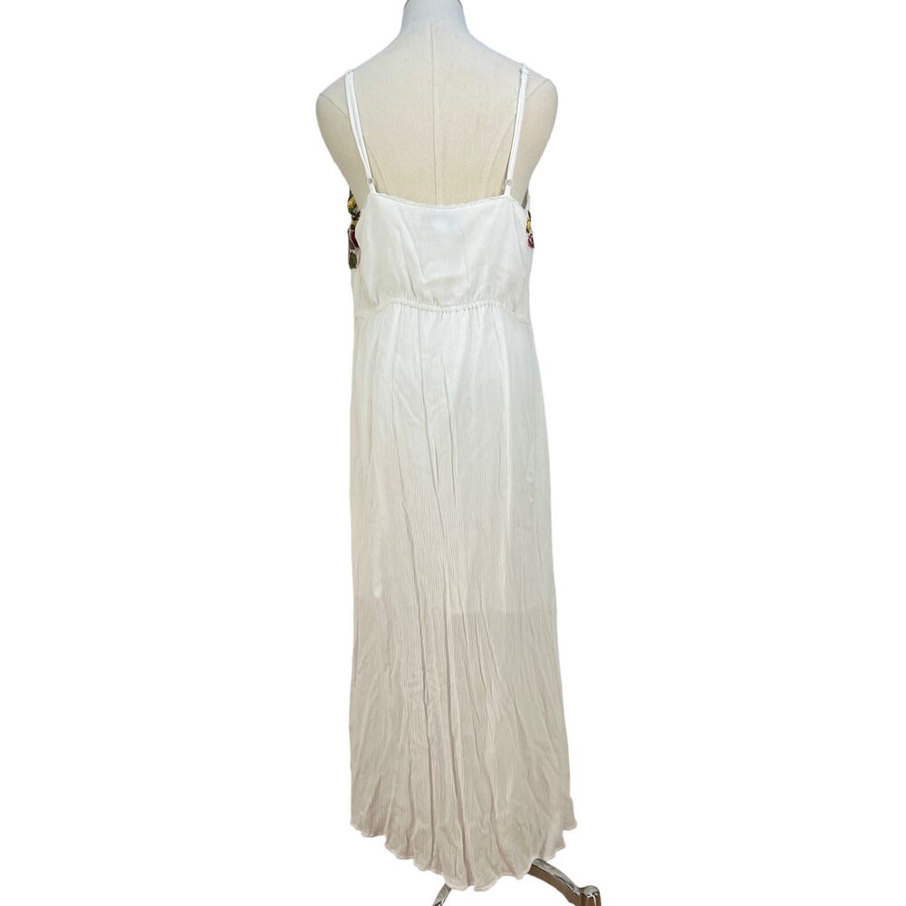 Forever 21 Cross Stitch Floral embroidered Maxi Dress White Rayon - Picture 10 of 10